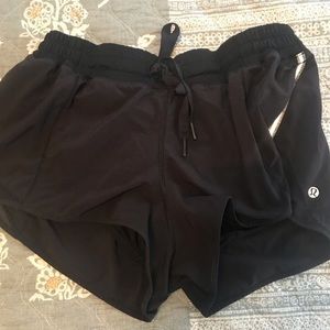 Lululemon Womens shorts- 2.5” inseam